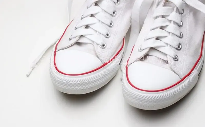 球速体育入口路畅科技2024年引领潮流：不可错过的男士高帮鞋
爆款指南